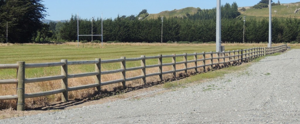 Wooden Fence Posts Supplier Landscape, Can You Build A Fence With Landscape Timbers
