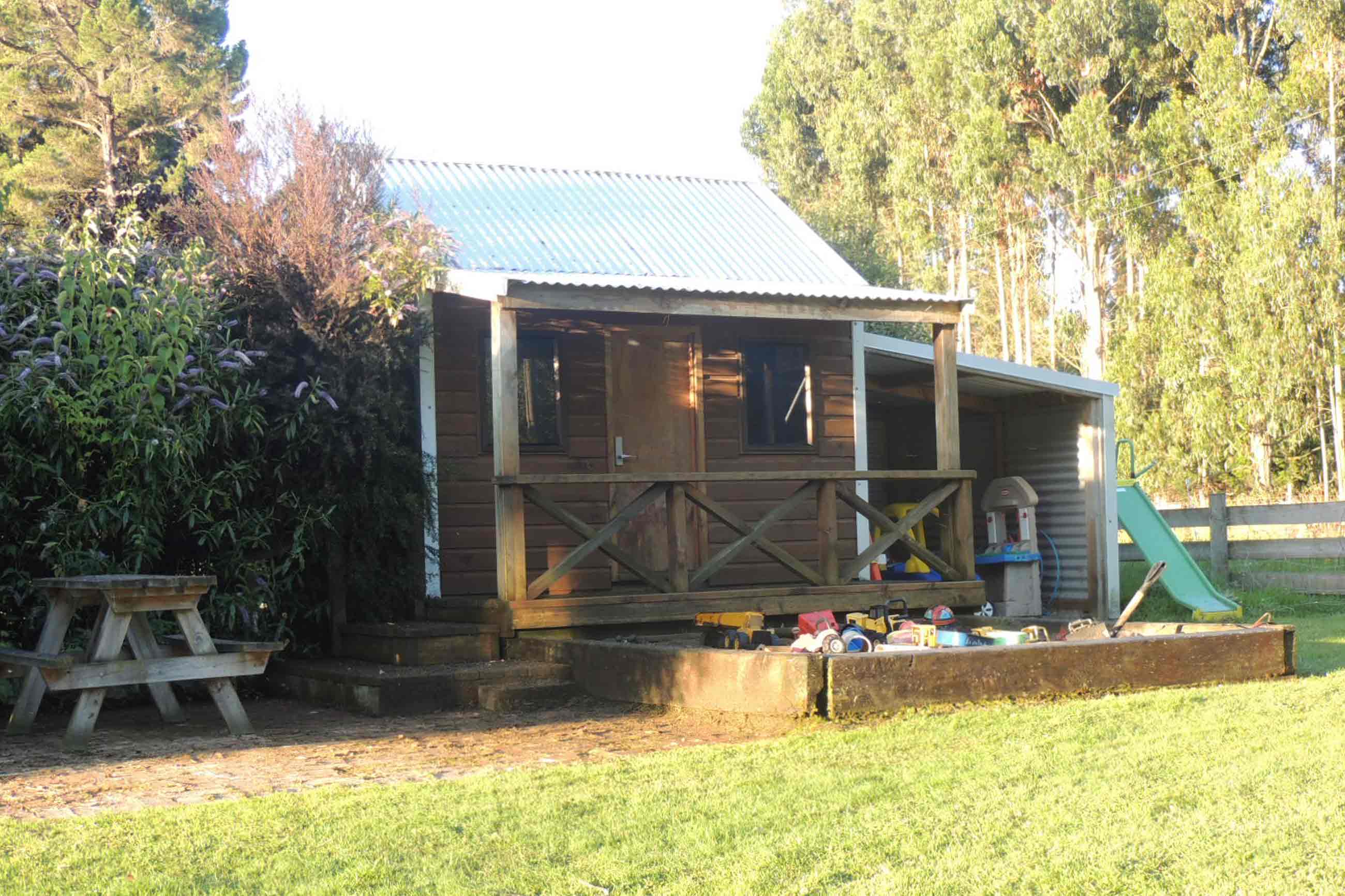 HIllpoint Timber Shed Hillpoint Timber